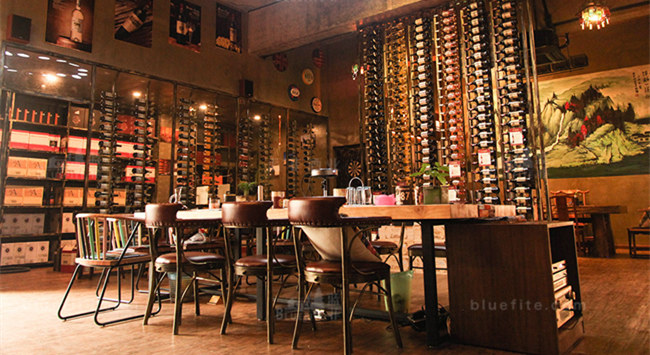 開個賣酒的店利潤高嗎? 開個賣酒的店利潤高嗎?